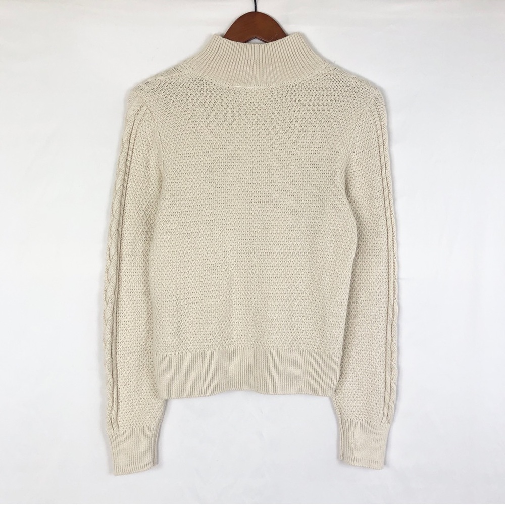 NEW GAP Relaxed Cable Knit Mockneck Sweater Birch White Size M - Picture 3 of 5